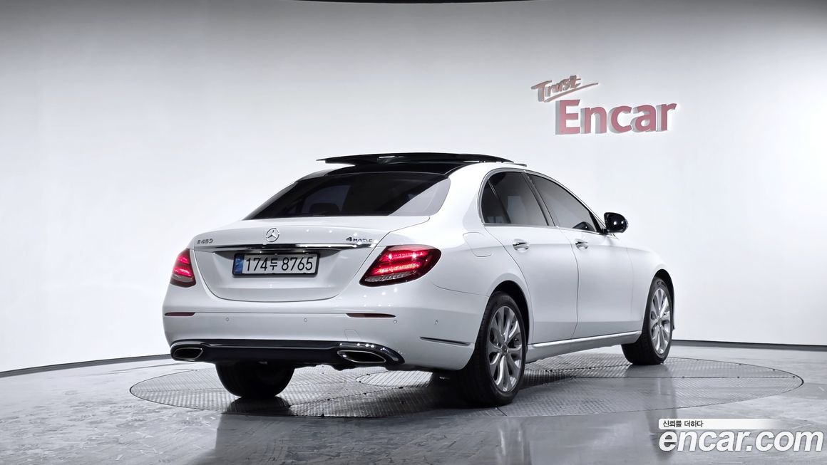 Mercedes-Benz E-Class 2017