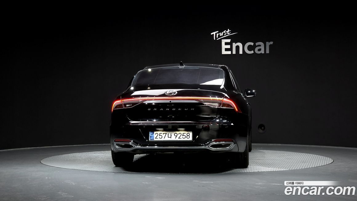 Hyundai Grandeur 2021