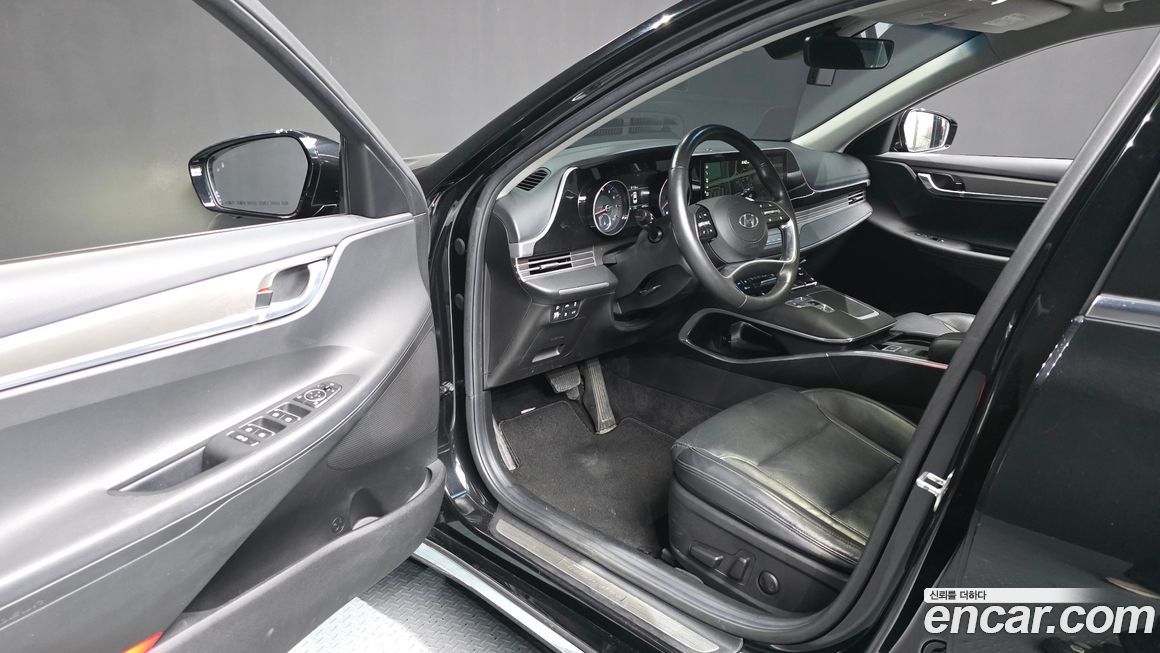 Hyundai Grandeur 2021