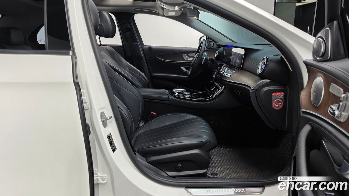 Mercedes-Benz E-Class 2017