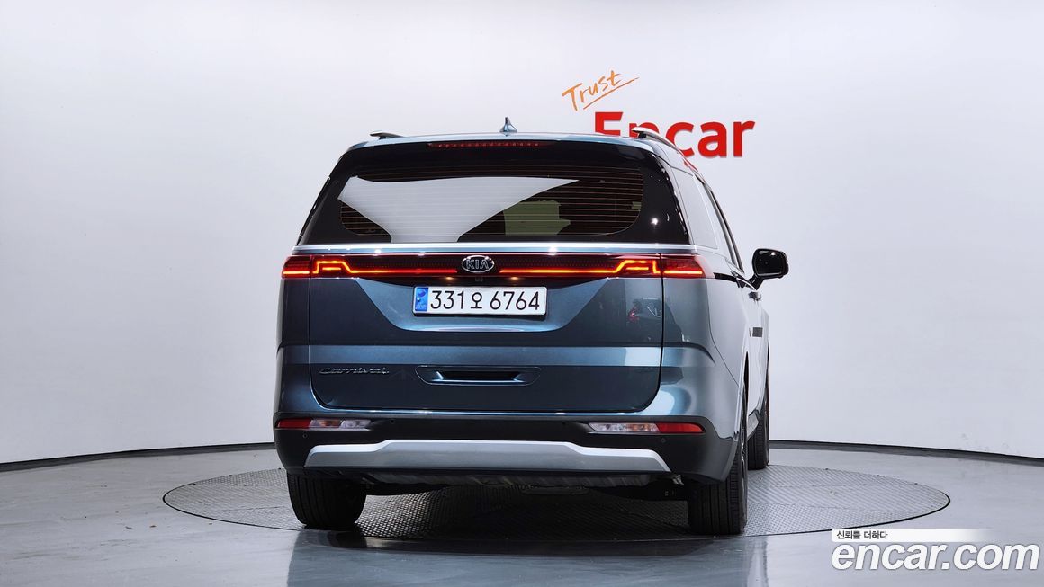 Kia Canival 2021