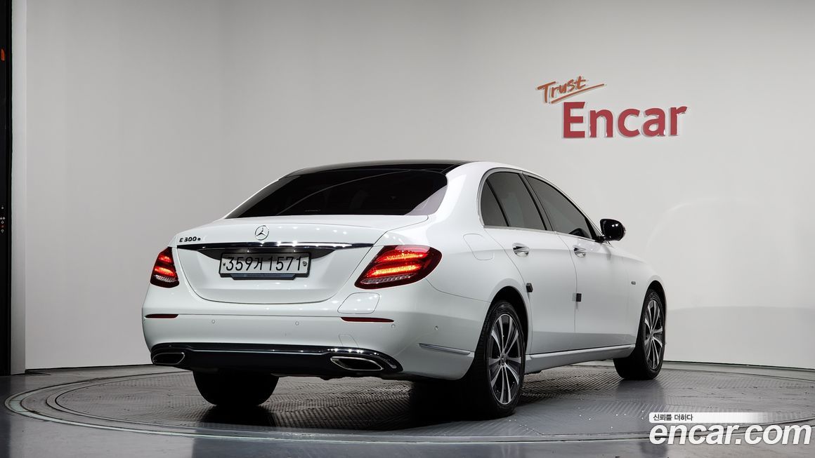 Mercedes-Benz E-Class 2019