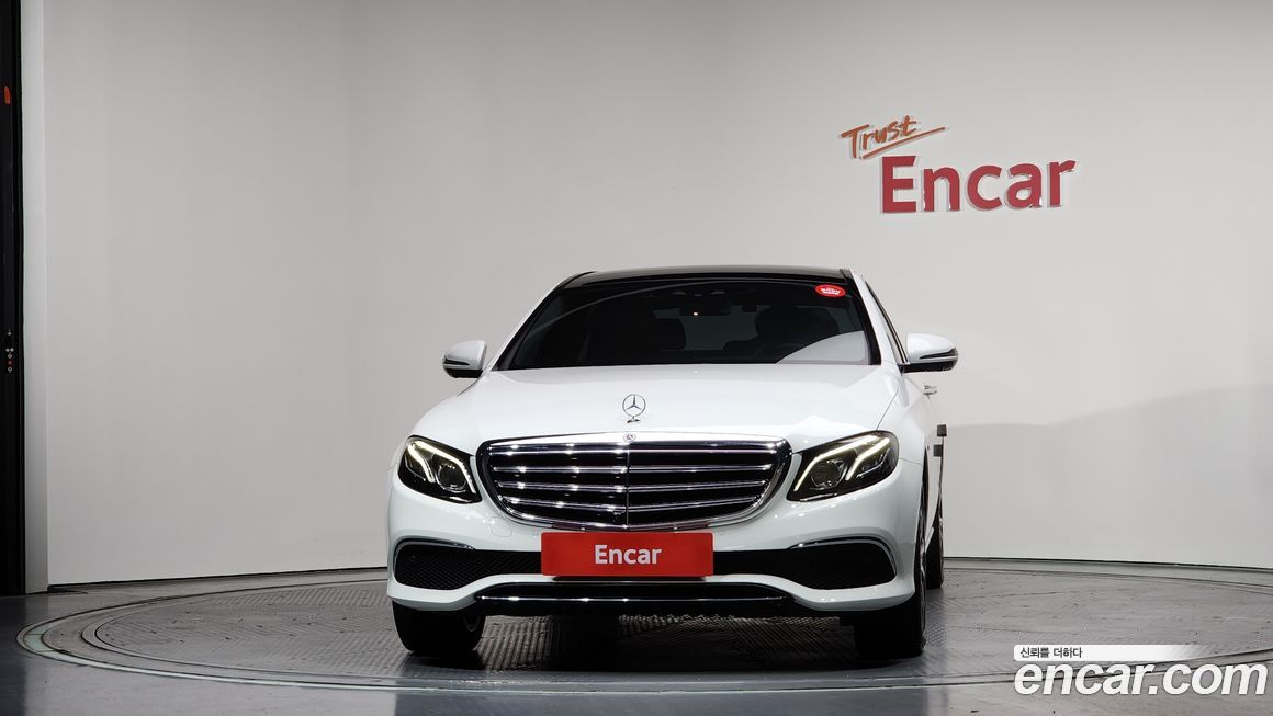 Mercedes-Benz E-Class 2019