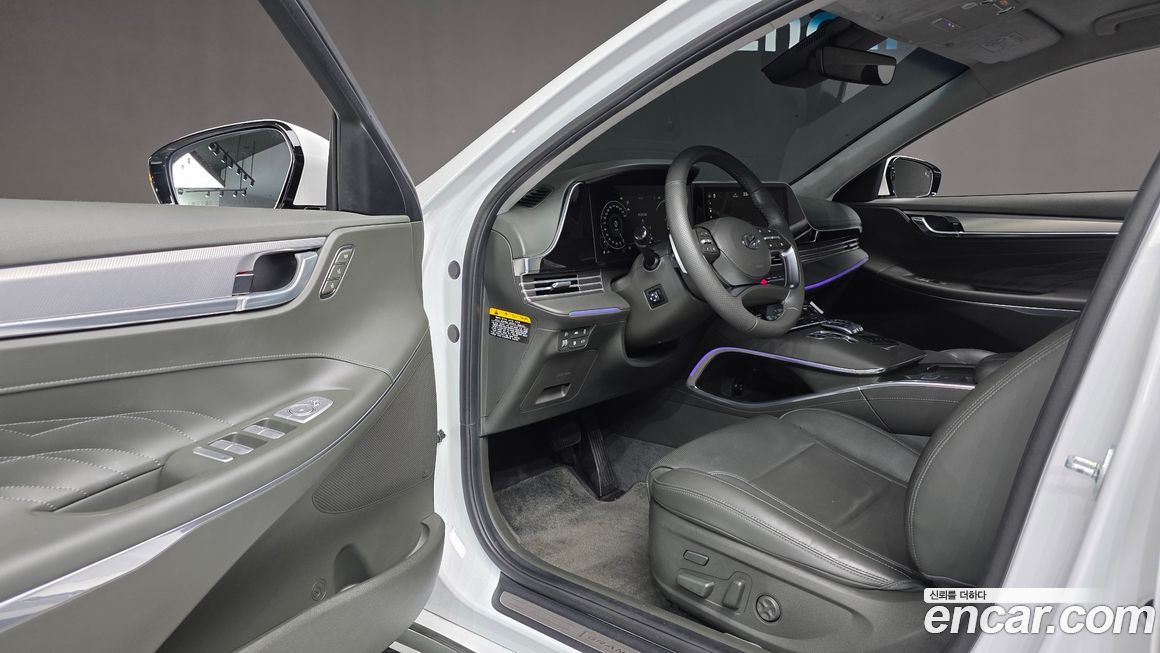 Hyundai Grandeur 2020