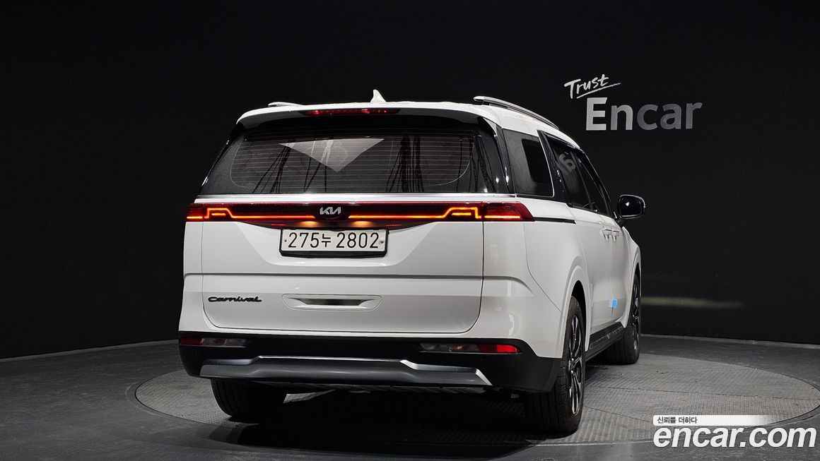 Kia Canival 2021