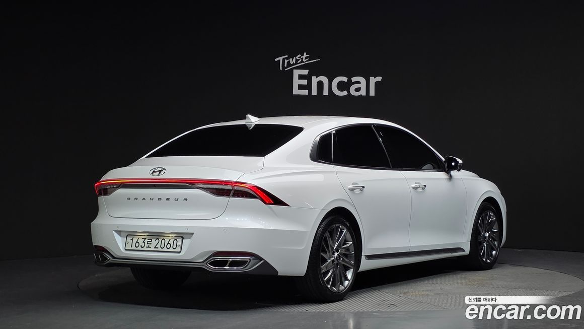 Hyundai Grandeur 2020