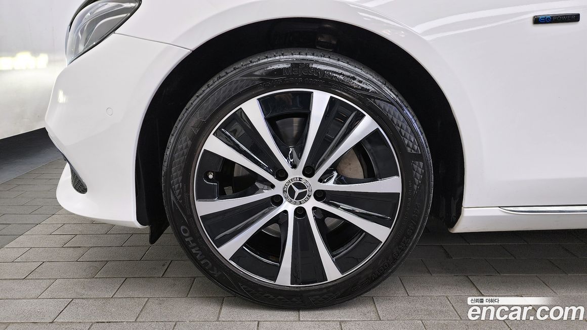 Mercedes-Benz E-Class 2019