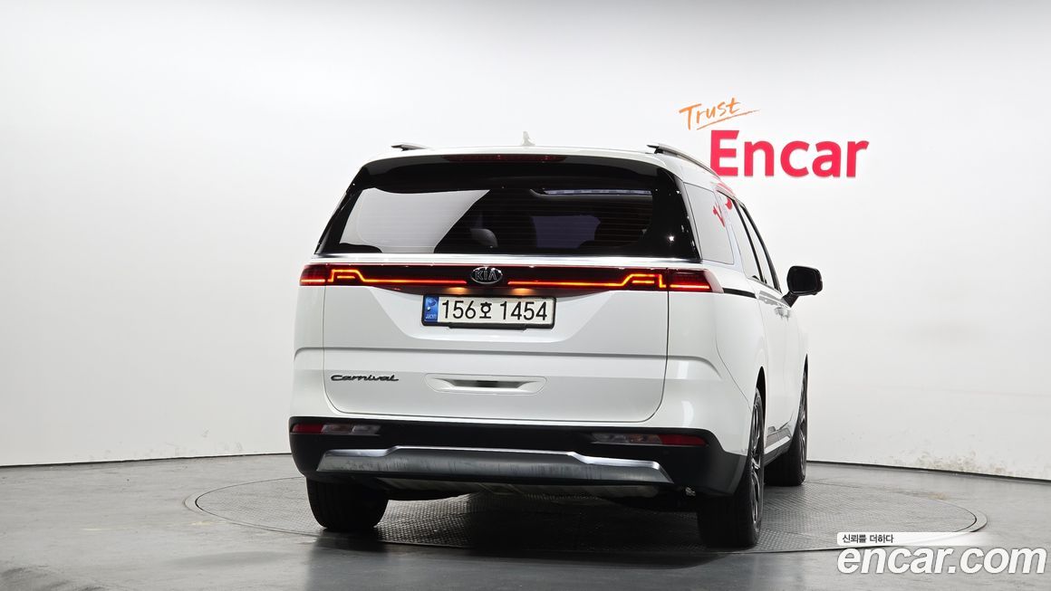 Kia Canival 2021