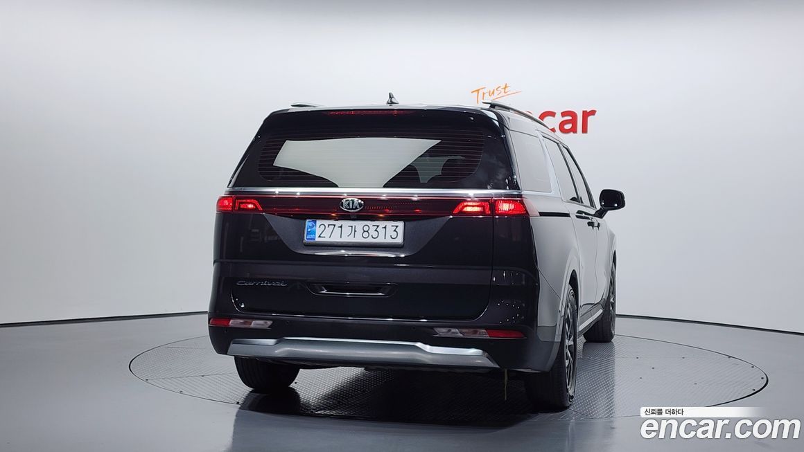 Kia Canival 2021