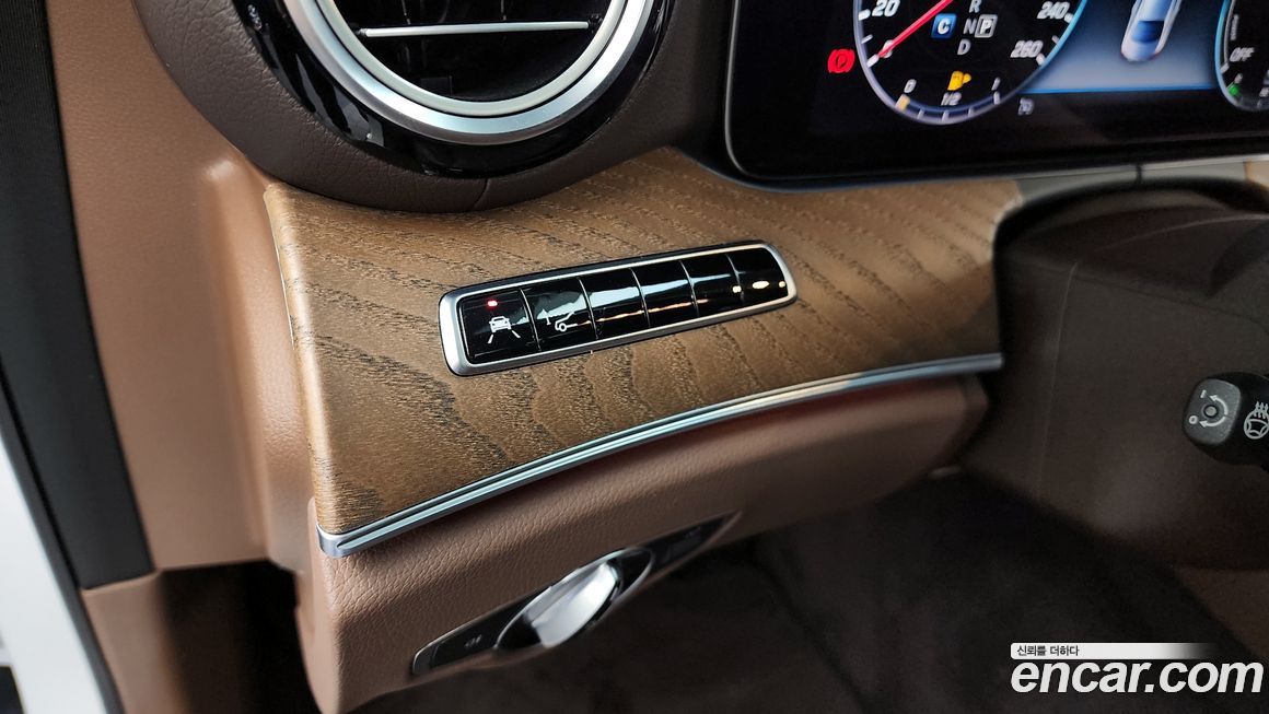 Mercedes-Benz E-Class 2019