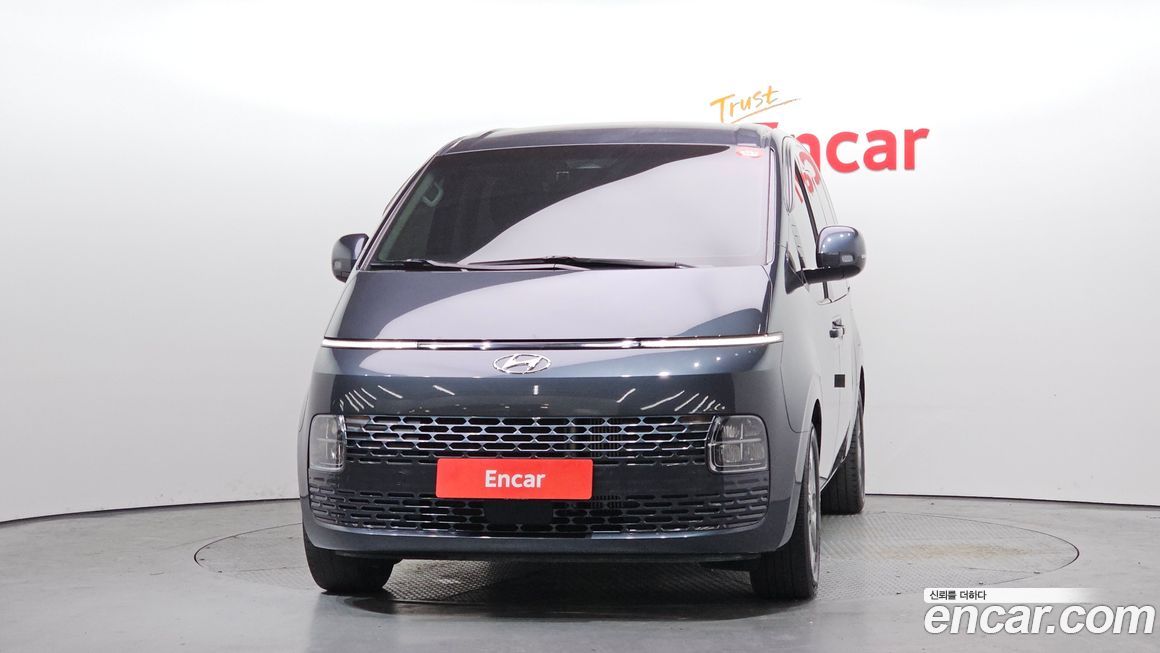 Hyundai Staria 2024