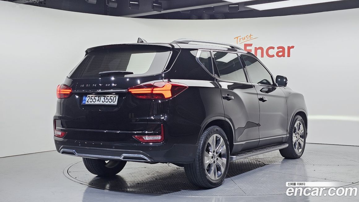 KG_Mobility_Ssangyong Rexton 2021