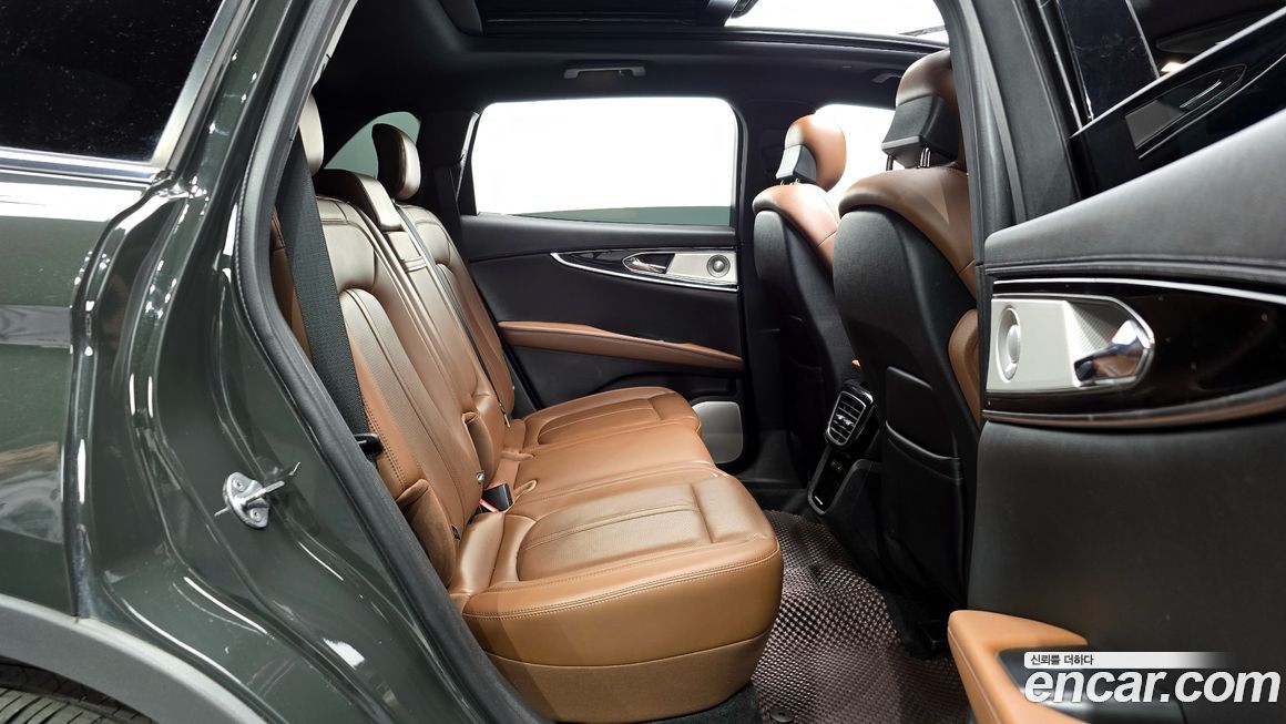 Lincoln Nautilus 2022