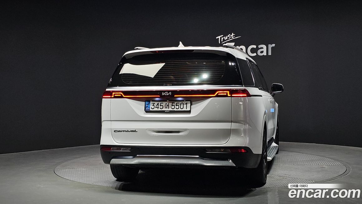 Kia Canival 2021