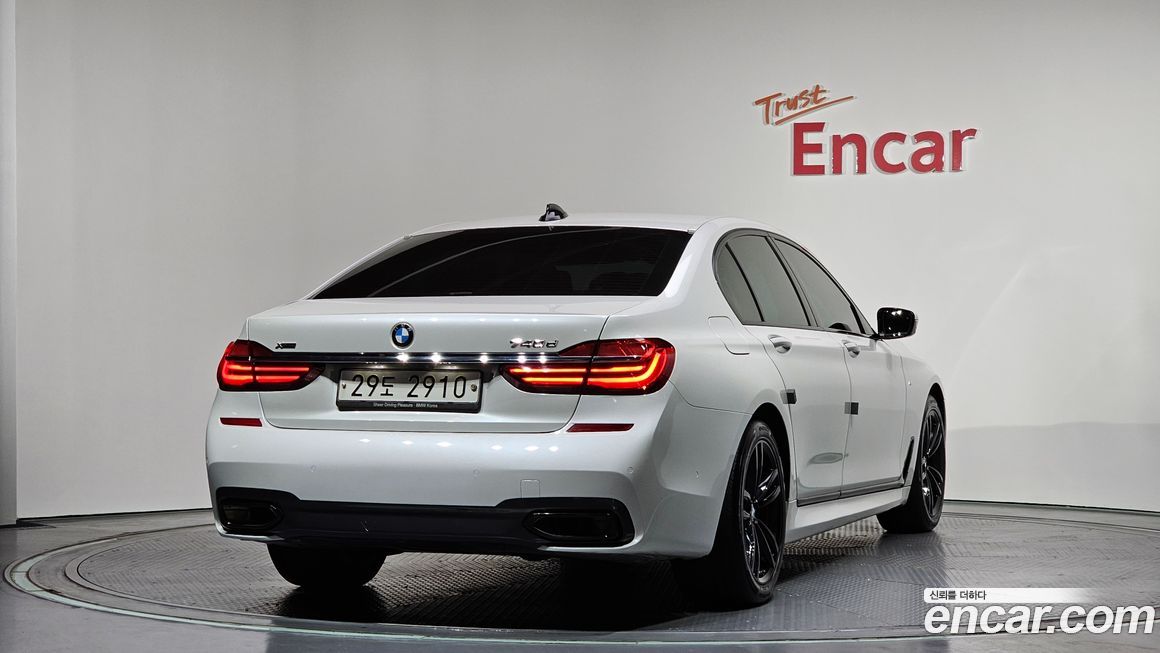 BMW 7-Series 2018