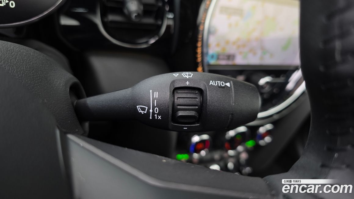 Mini Cooper Convertible 2024