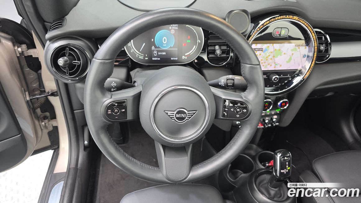 Mini Cooper Convertible 2024