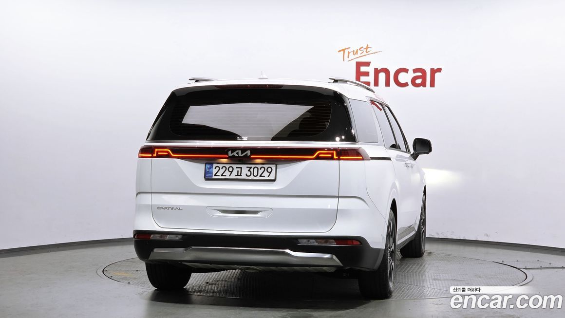 Kia Canival 2023