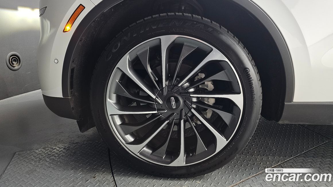 Lincoln Aviator 2021