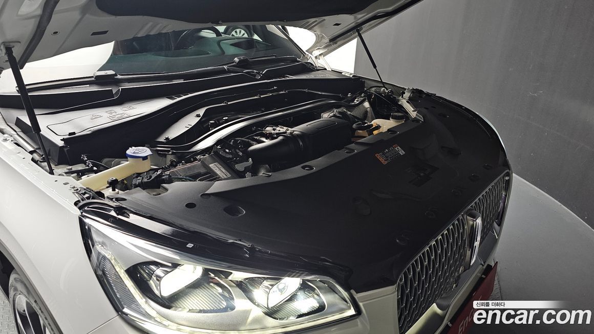 Lincoln Aviator 2021