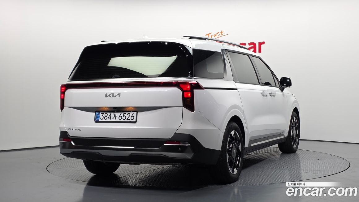 Kia Canival 2025