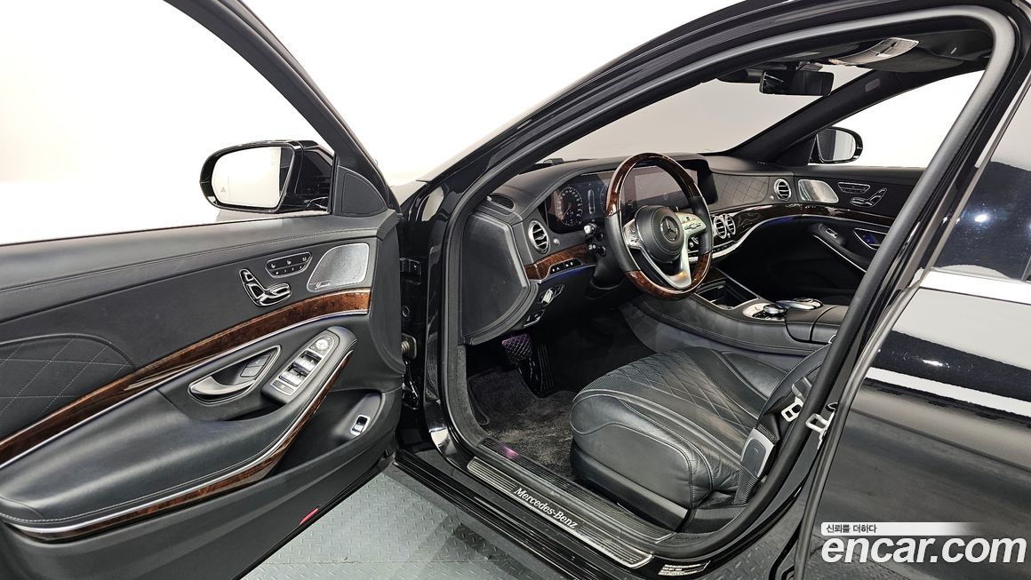 Mercedes-Benz S-Class 2018