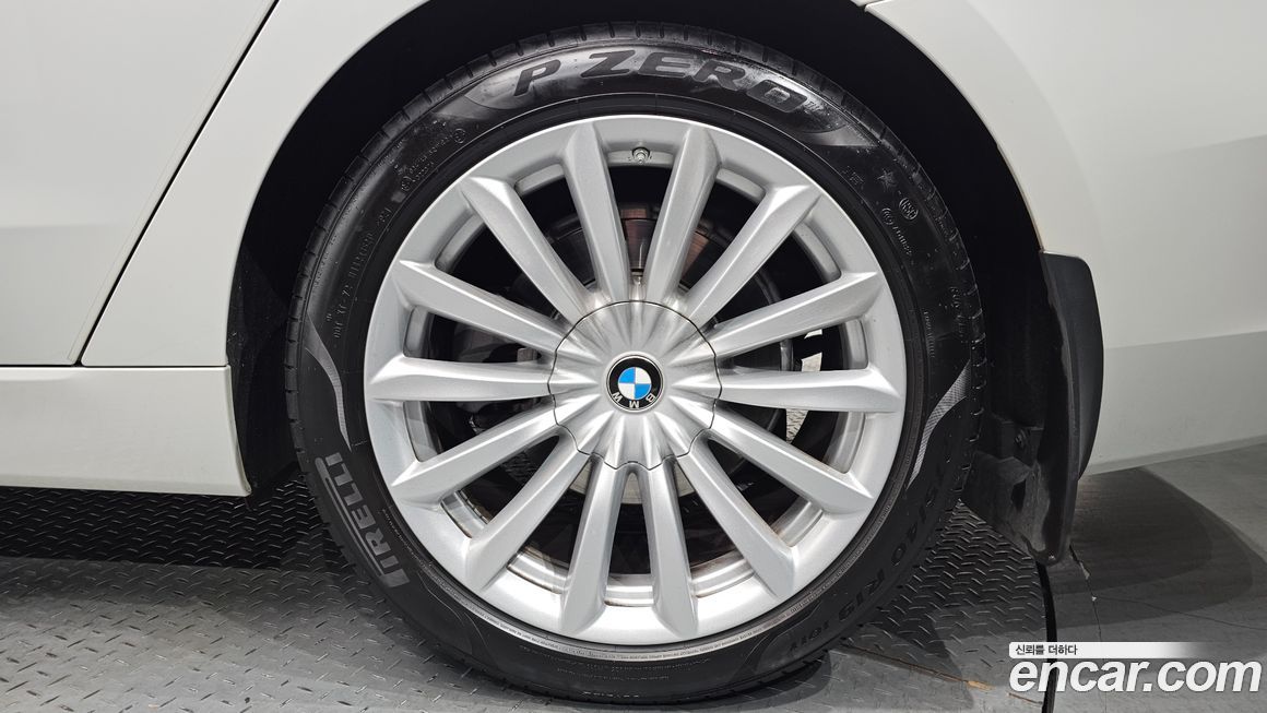 BMW Gran Turismo 2022