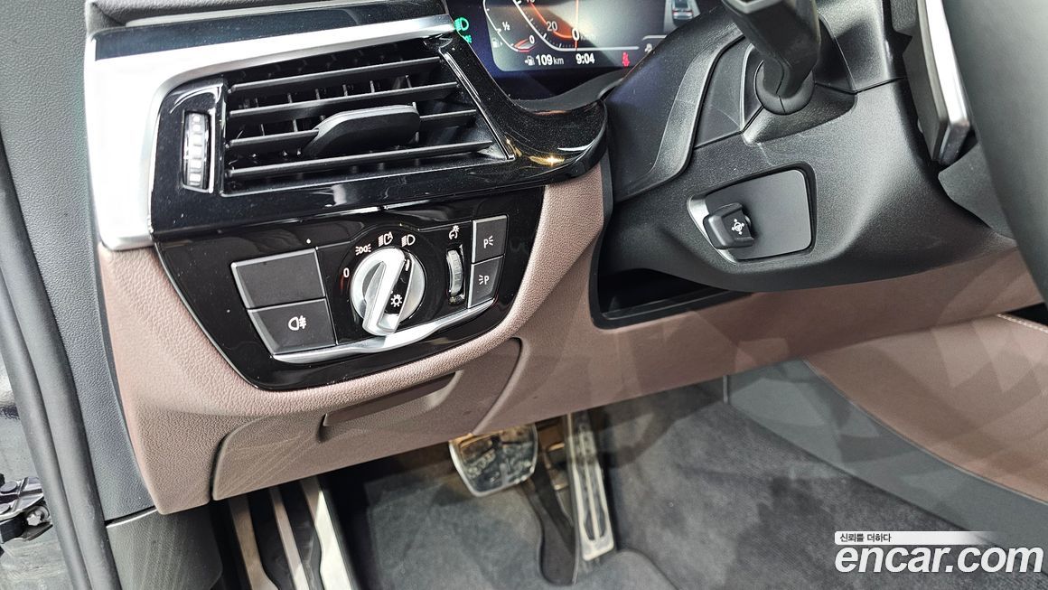 BMW Gran Turismo 2022