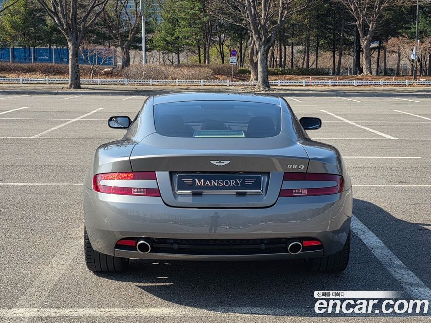 Astonmartin DB9 2006