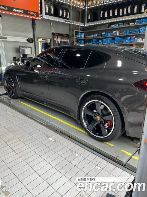 Porsche Panamera 2016