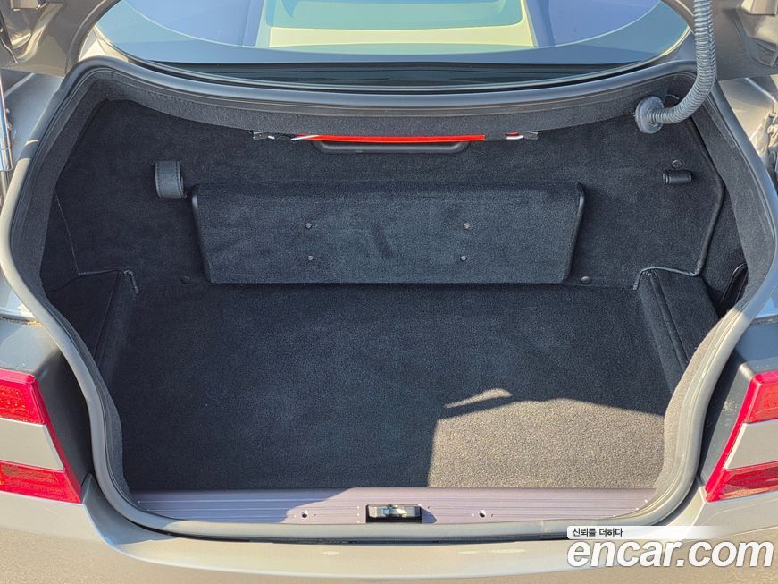 Astonmartin DB9 2006