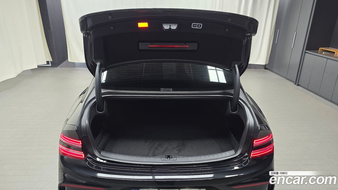 Genesis G80 2025