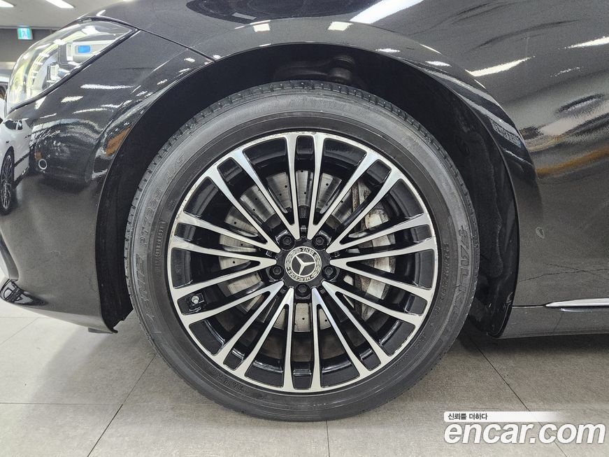 Mercedes-Benz S-Class 2022