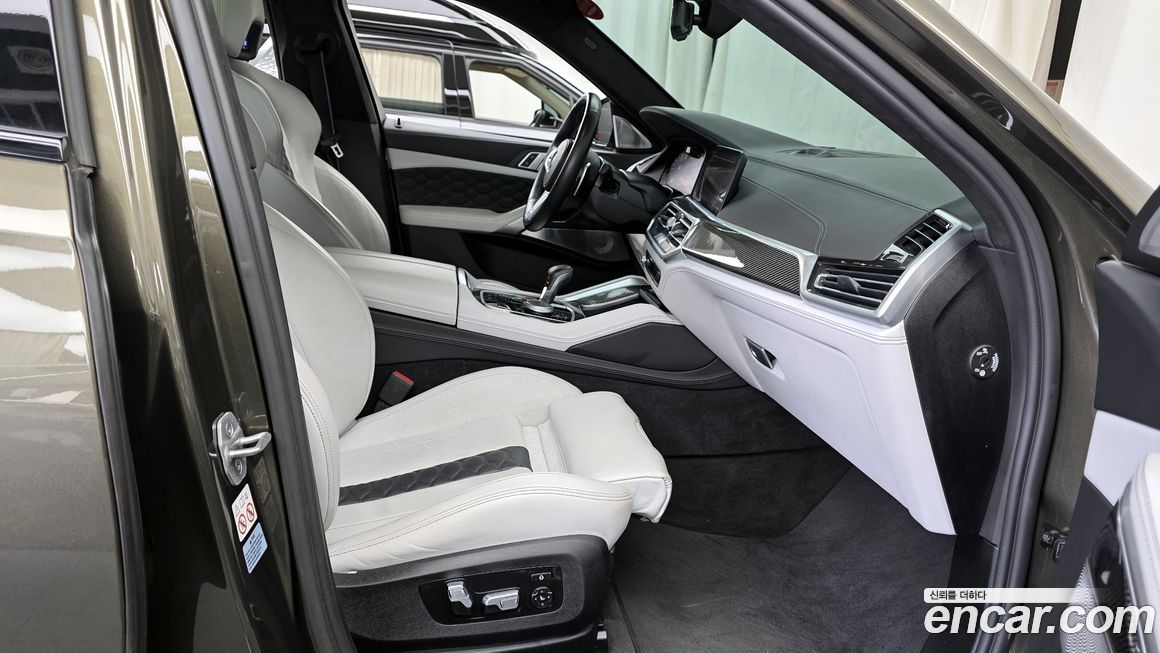 BMW X6M 2021