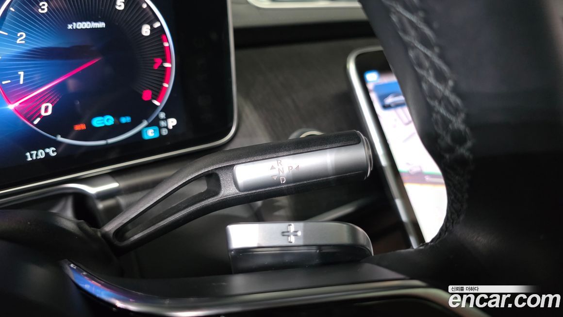 Mercedes-Benz S-Class 2022