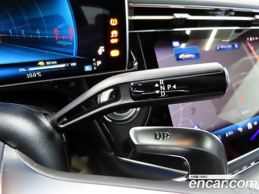 Mercedes-Benz E-Class 2025