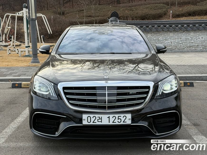 Mercedes-Benz S-Class 2019