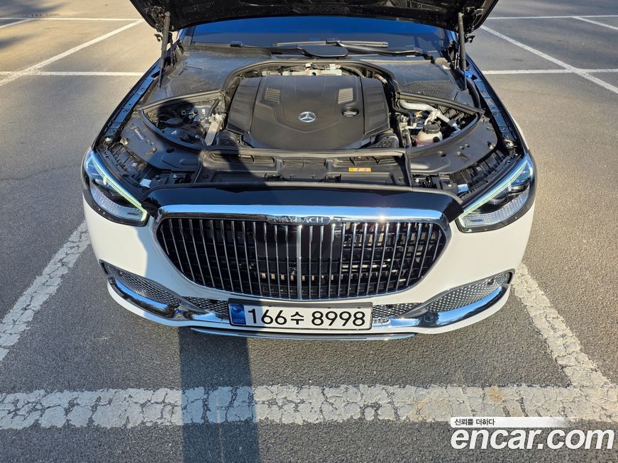 Mercedes-Benz S-Class 2024