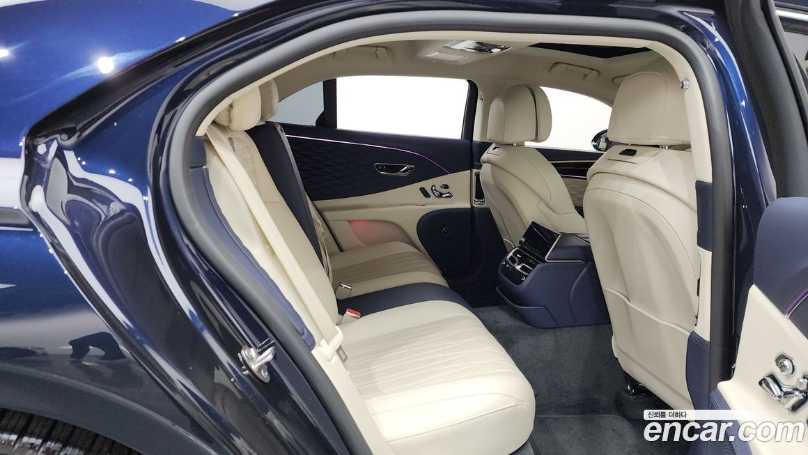 Bentley Flying Spur 2022