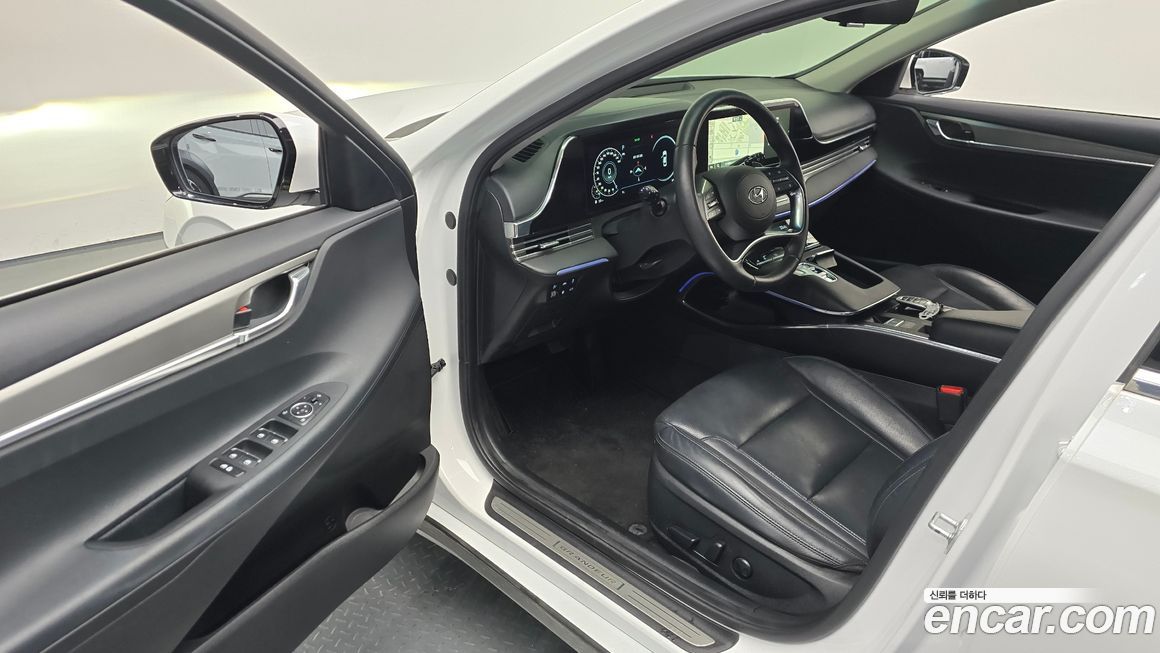 Hyundai Grandeur 2022