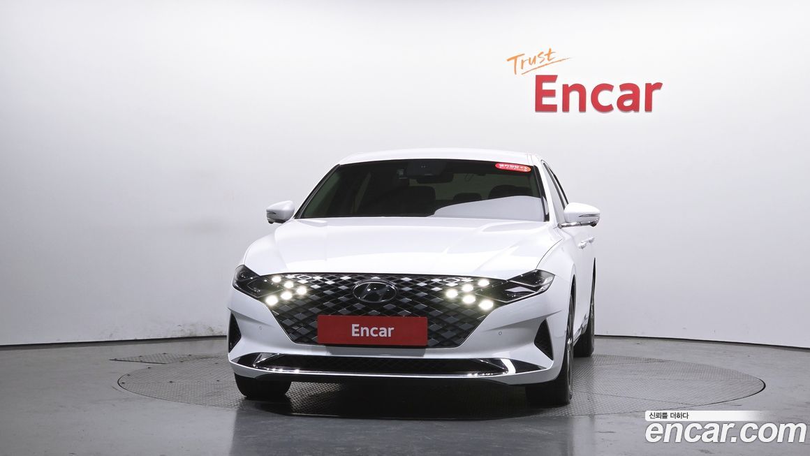 Hyundai Grandeur 2022