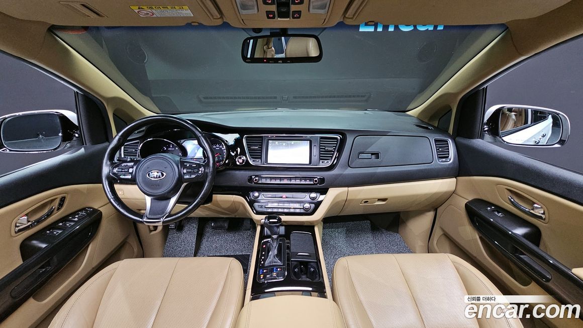 Kia Canival 2016