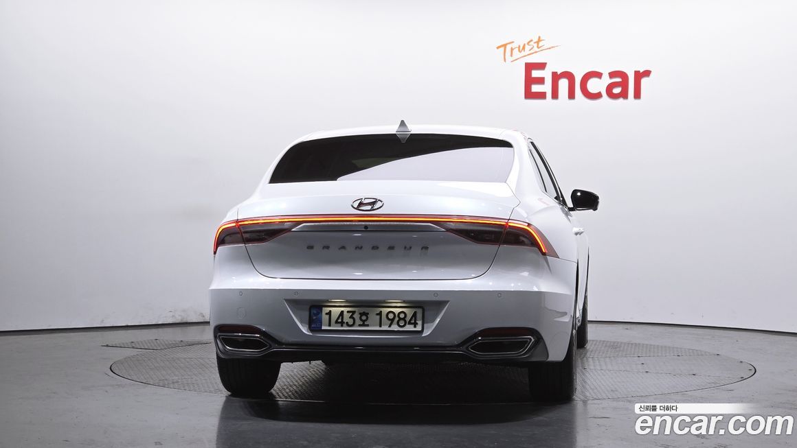 Hyundai Grandeur 2022