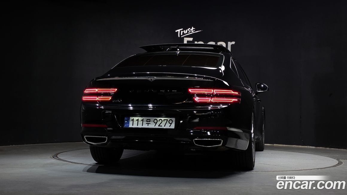 Genesis G80 2023