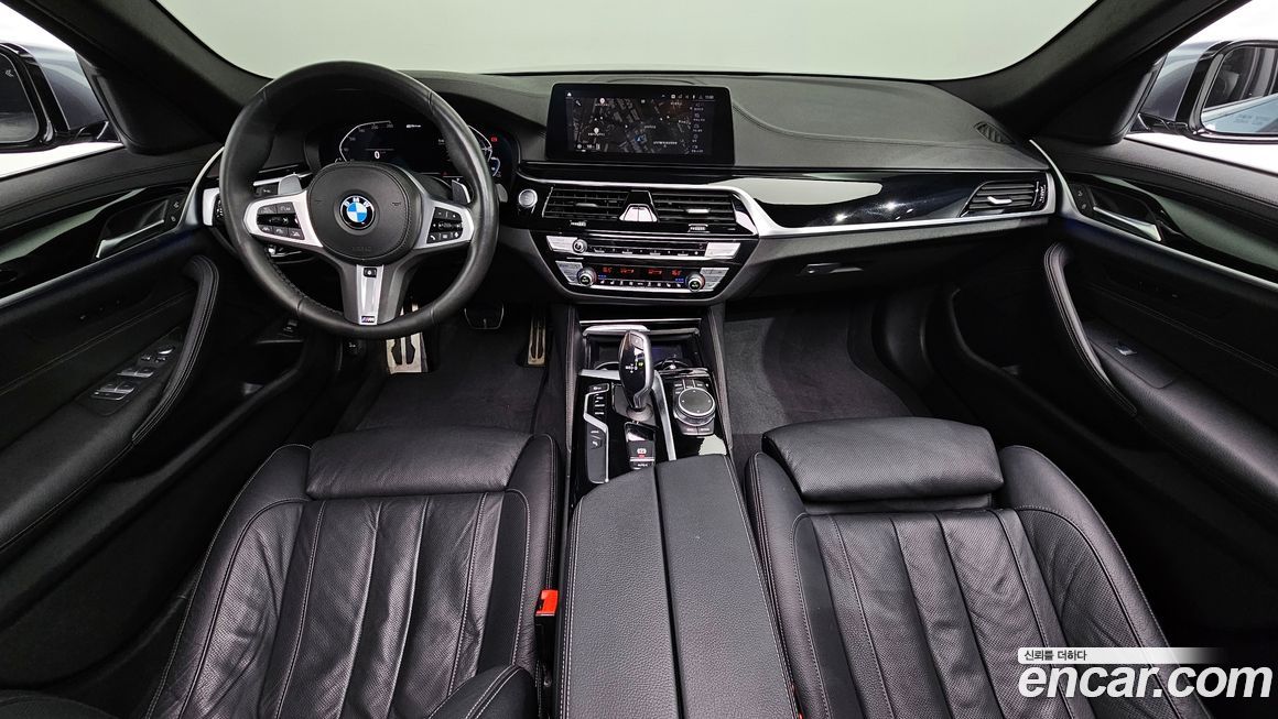 BMW 5-Series 2020