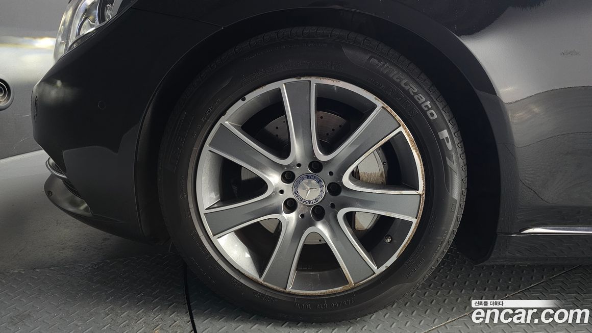 Mercedes-Benz S-Class 2015