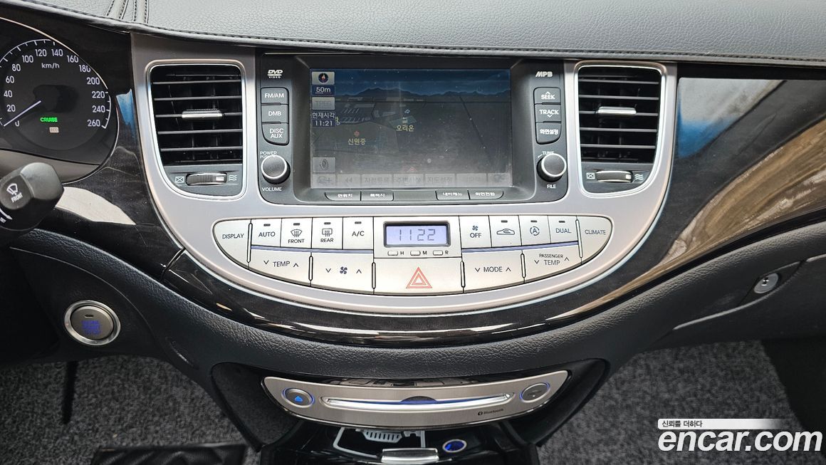 Hyundai Genesis 2014