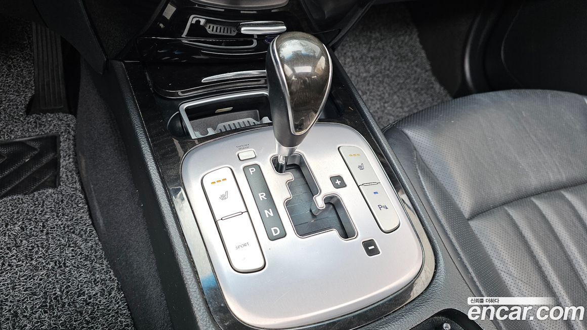 Hyundai Genesis 2014