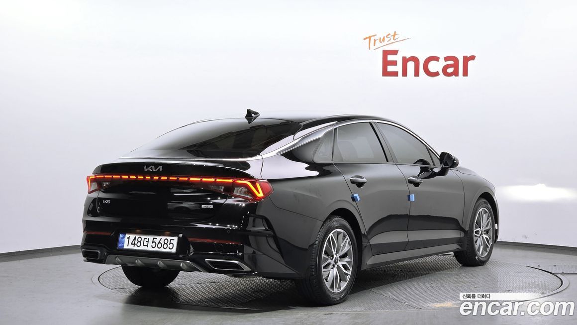 Kia K5 2023
