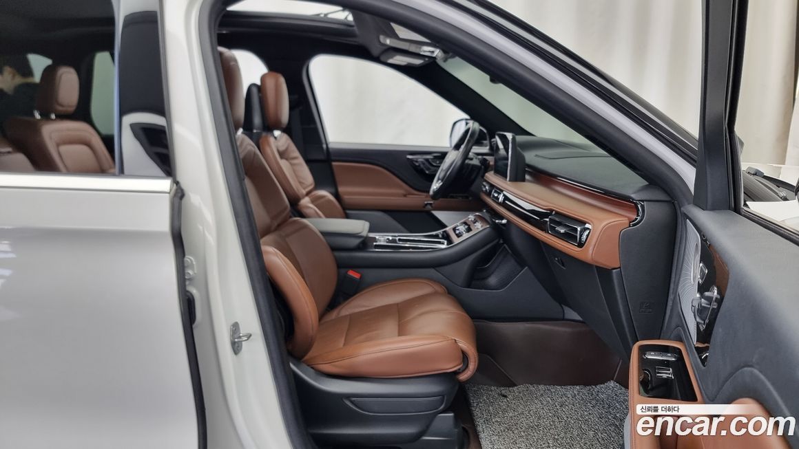 Lincoln Aviator 2023